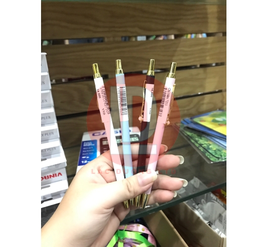 CHÌ BẤM 7211 (MẪU MÀU GIAO NGẪU NHIÊN) 